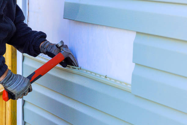 Reliable Siding Inspection contractor in Bowmansville, PA by Creative Siding